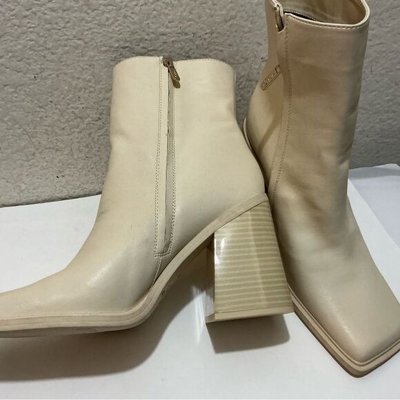 Circus by Sam Edelman Layla 2 Bootie in Modern Ivory - Picture 6 of 16